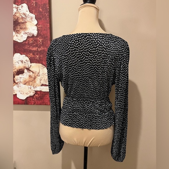Zara black and white polka dot cinched waist front wrap top, size medium - Picture 3 of 5